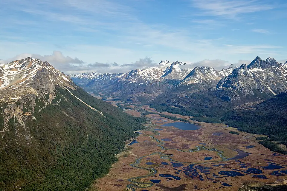 Peat bogs and lenga forests along the trails of Tierra del Fuego National Park